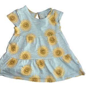 Baby girls outfit size 3 months